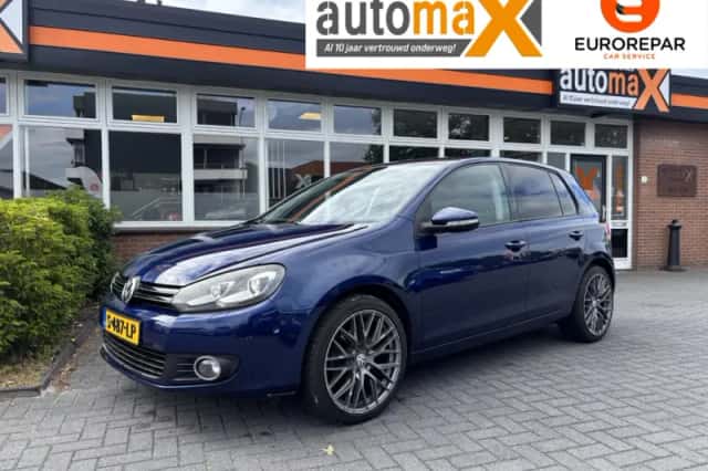 Volkswagen Golf (2010) thumbnail 1