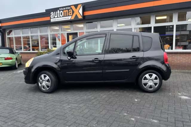 Renault Grand Modus (2012) thumbnail 2