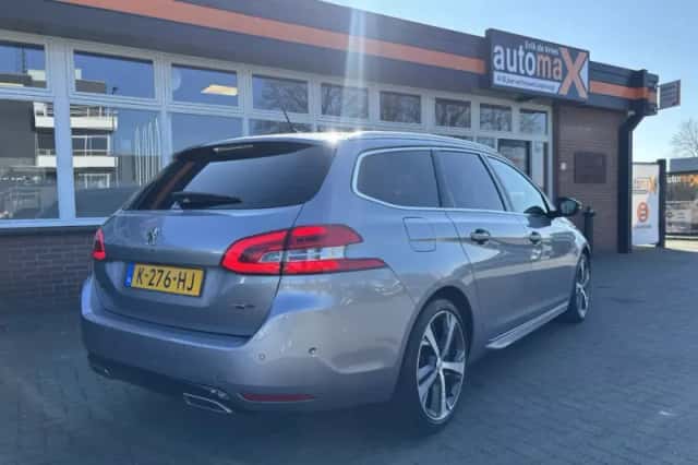 Peugeot 308 (2021) thumbnail 4