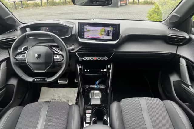 Peugeot 208 (2025) thumbnail 2