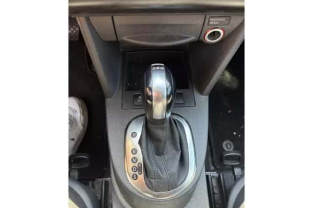 Volkswagen Caddy (2011) thumbnail 5