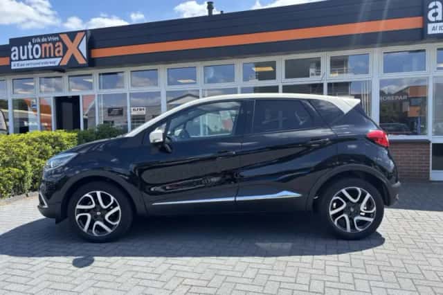 Renault Captur (2016) thumbnail 2