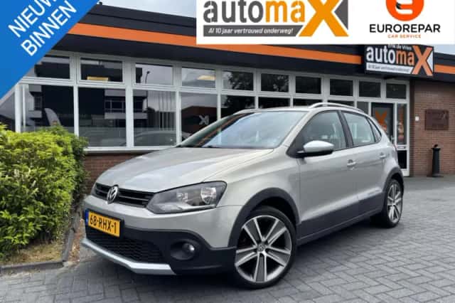 Volkswagen Polo (2011) thumbnail 1
