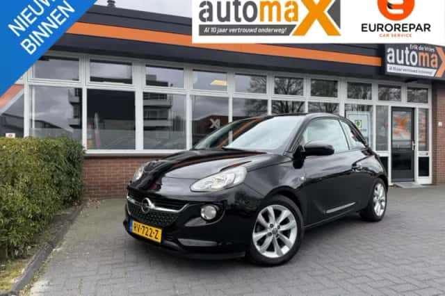 Opel Adam (2018) thumbnail 1