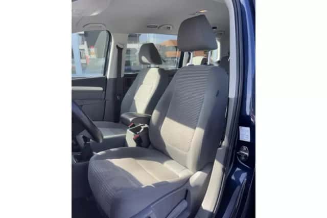 SEAT Alhambra (2012) thumbnail 4