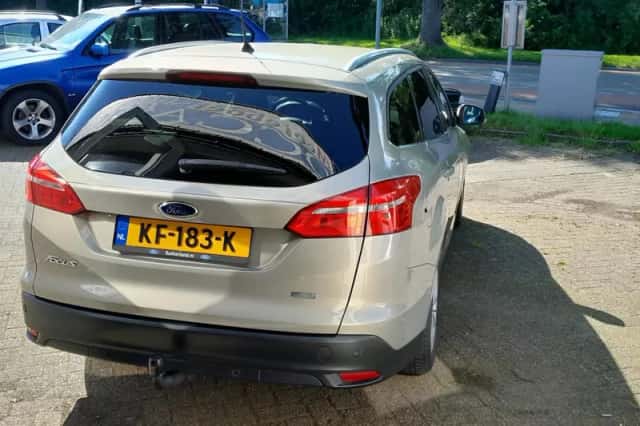 Ford Focus (2016) thumbnail 2