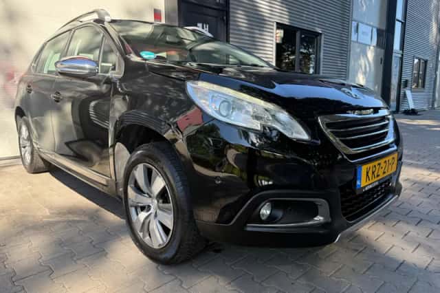 Peugeot 2008 (2014) thumbnail 3