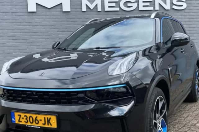 Lynk & Co 01 (2024) thumbnail 1