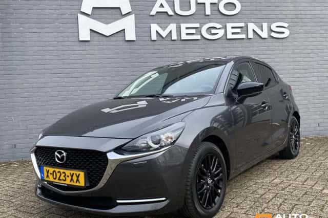 Mazda 2 (2023) thumbnail 2