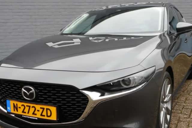 Mazda 3 (2020) thumbnail 1