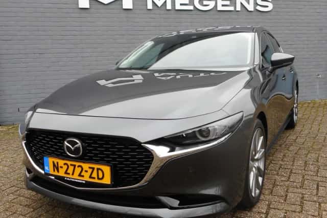 Mazda 3 (2020) thumbnail 2