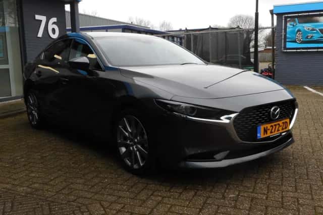 Mazda 3 (2020) thumbnail 5