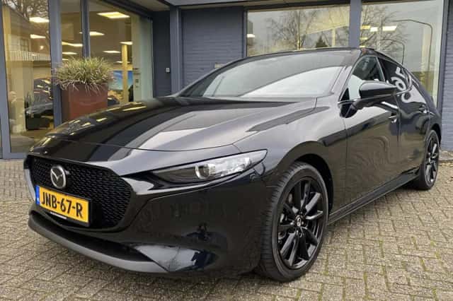 Mazda 3 (2025) thumbnail 3
