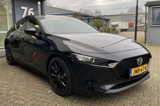 Mazda 3 (2025) thumbnail 5