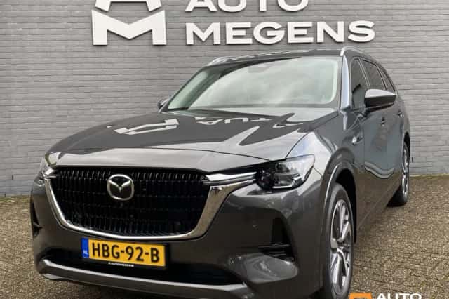 Mazda CX-80 (2025) thumbnail 2