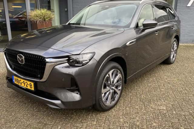 Mazda CX-80 (2025) thumbnail 3