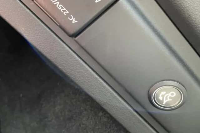 Mazda CX-80 (2025) thumbnail 6