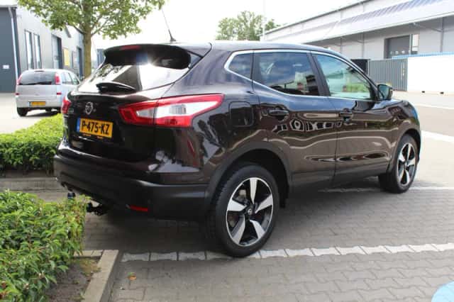 Nissan Qashqai (2016) thumbnail 6