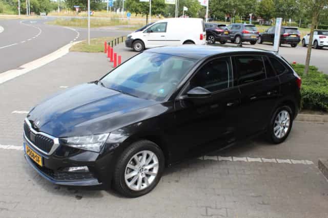Škoda Scala (2019) thumbnail 4