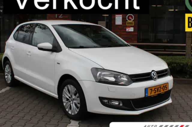 Volkswagen Polo (2013) thumbnail 1