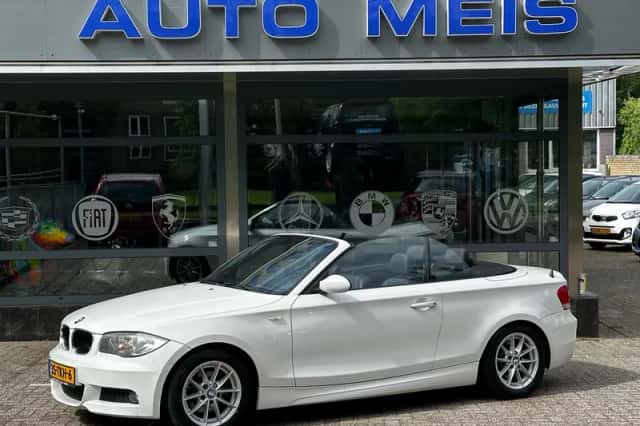 BMW 1-Serie (2009) thumbnail 2