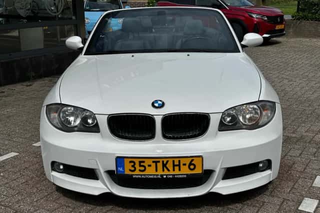 BMW 1-Serie (2009) thumbnail 4