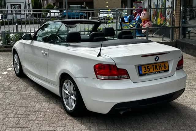 BMW 1-Serie (2009) thumbnail 5