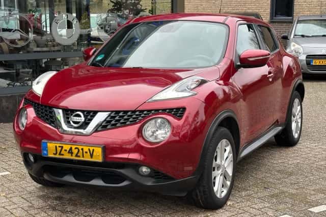 Nissan Juke (2016) thumbnail 2