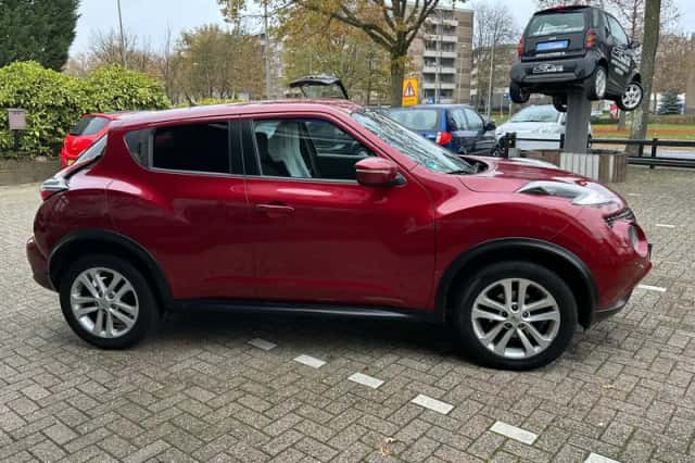 Nissan Juke (2016) thumbnail 4