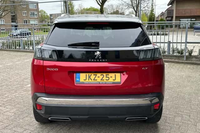 Peugeot 3008 (2021) thumbnail 6