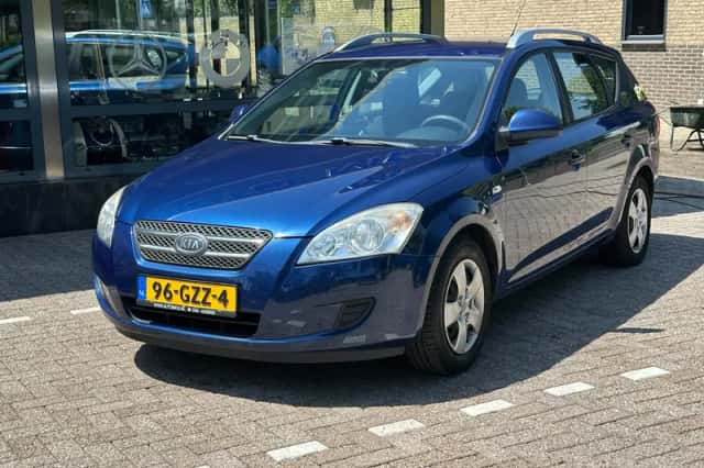 Kia Ceed (2008) thumbnail 2