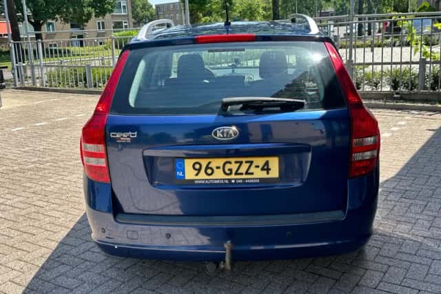 Kia Ceed (2008) thumbnail 5