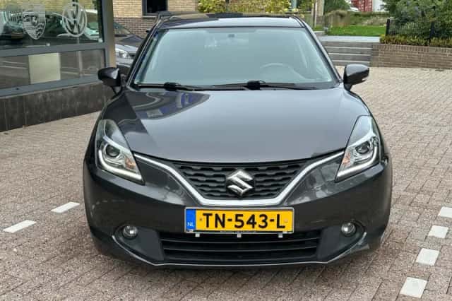 Suzuki Baleno (2018) thumbnail 3