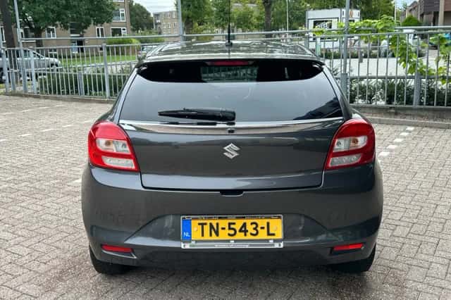 Suzuki Baleno (2018) thumbnail 4