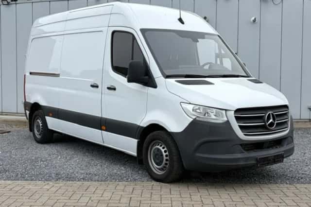 Mercedes-Benz Sprinter (2021) thumbnail 4