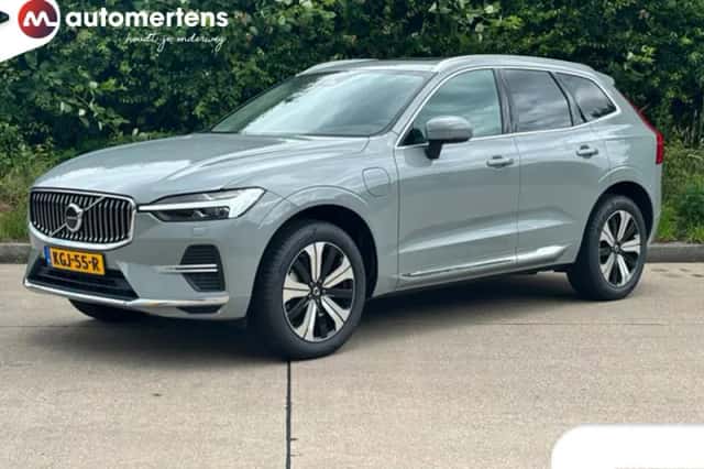 Volvo XC60 (2025) thumbnail 2
