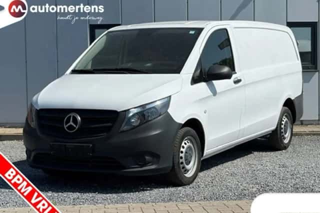 Mercedes-Benz Vito (2023) thumbnail 1
