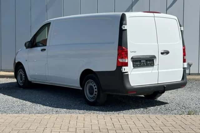 Mercedes-Benz Vito (2023) thumbnail 6