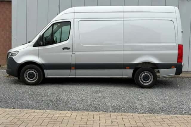 Mercedes-Benz Sprinter (2023) thumbnail 5