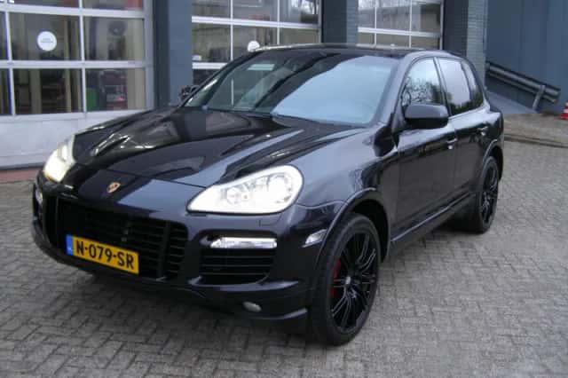 Porsche Cayenne (2007) thumbnail 2