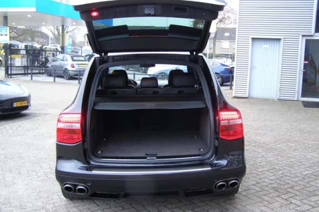 Porsche Cayenne (2007) thumbnail 6