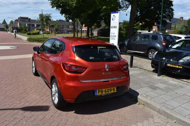 Renault Clio (2017) thumbnail 6