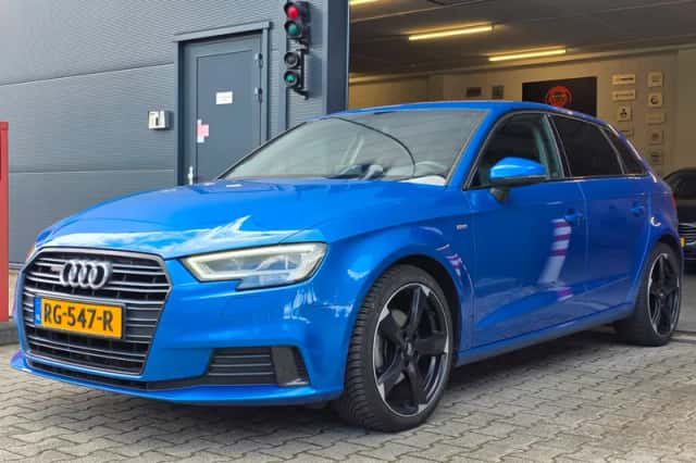 Audi A3 (2017) thumbnail 1