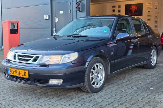 Saab 9-5 (2001) thumbnail 1