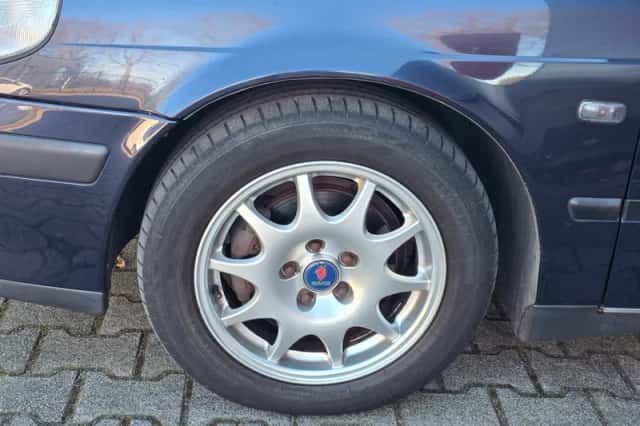 Saab 9-5 (2001) thumbnail 3