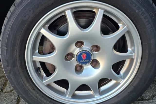 Saab 9-5 (2001) thumbnail 4