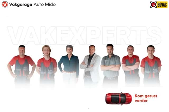 Tesla Model Y (2023) thumbnail 6