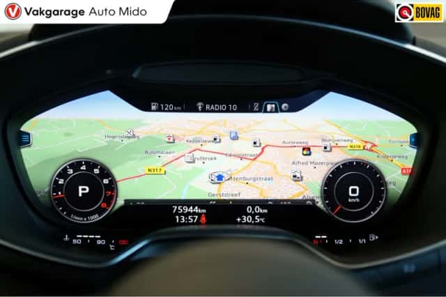 Audi TT (2015) thumbnail 4