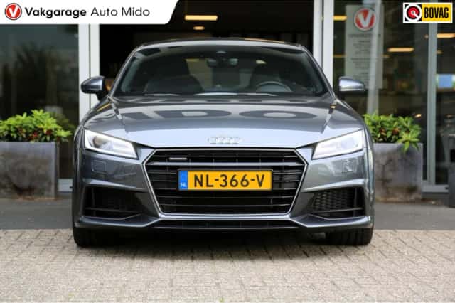 Audi TT (2015) thumbnail 6