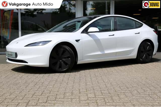 Tesla Model (2025) thumbnail 6